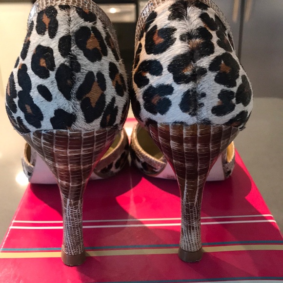 Leopard print pony hair BCBG heels - Picture 5 of 7